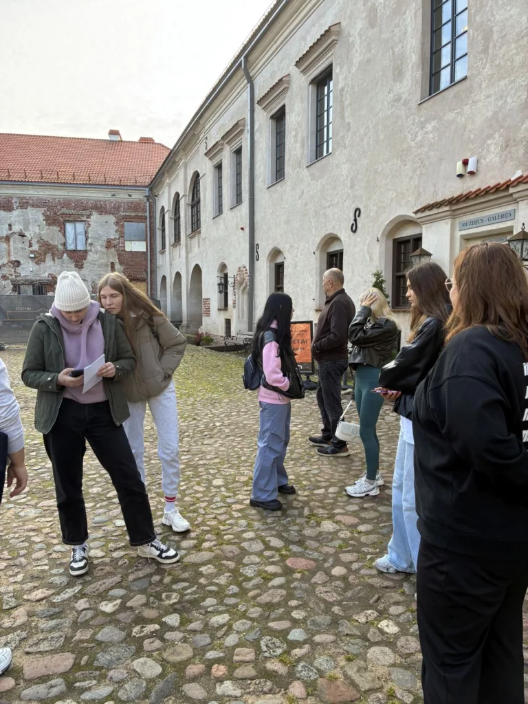 Ekskursija į Panemunės pilį – renginio akimirka 3.